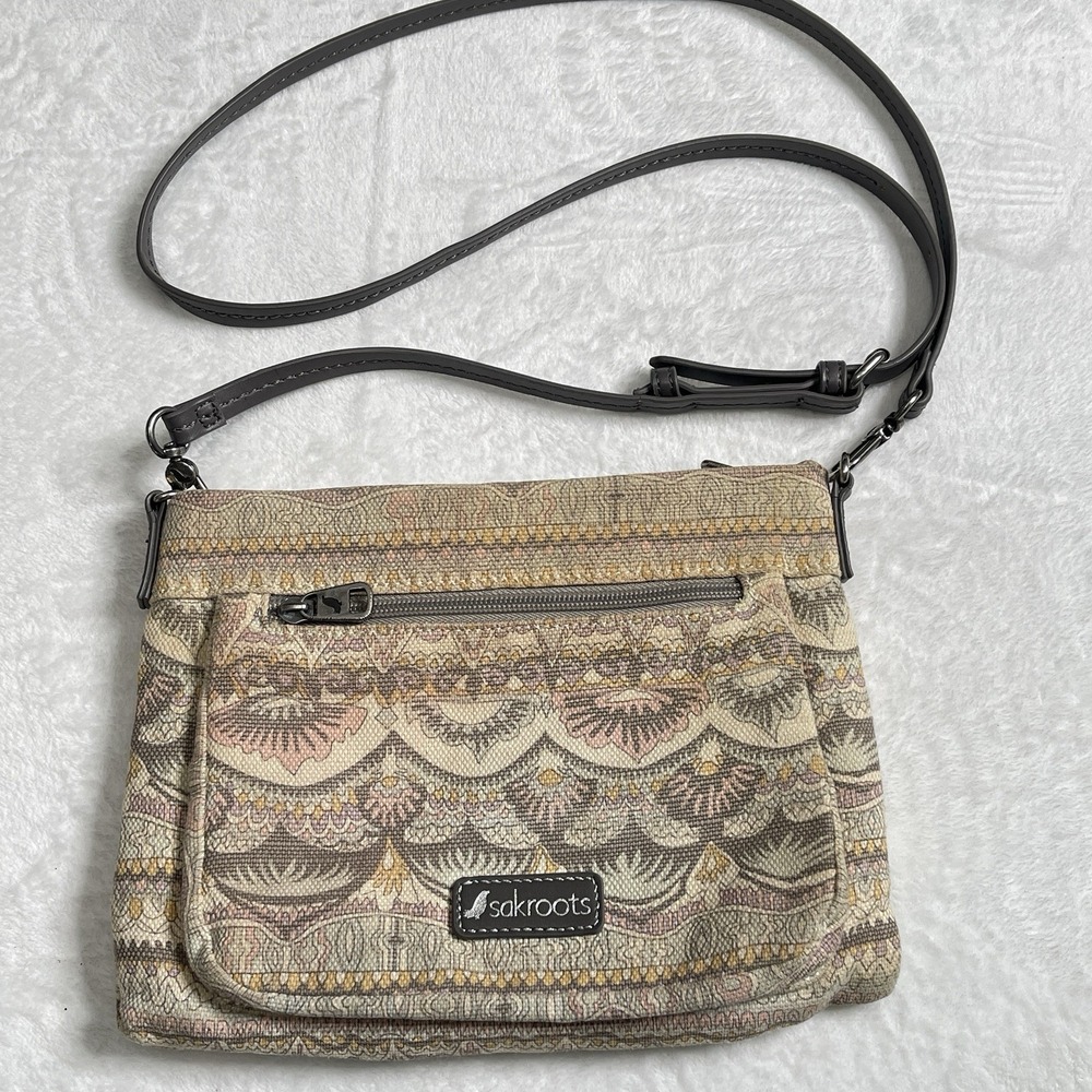 Sakroots Artist Circle Crossbody Purse, Boho floral pattern canvas adjustable